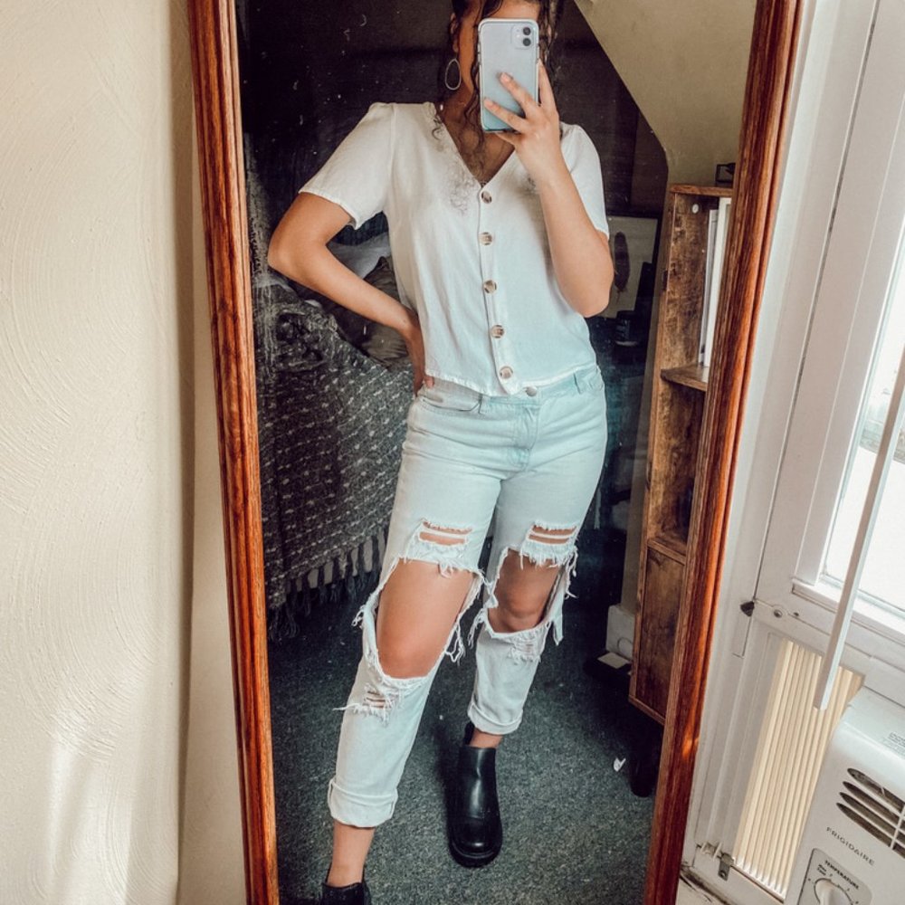 Urban Romantics Button Down Crop Top sZ S
